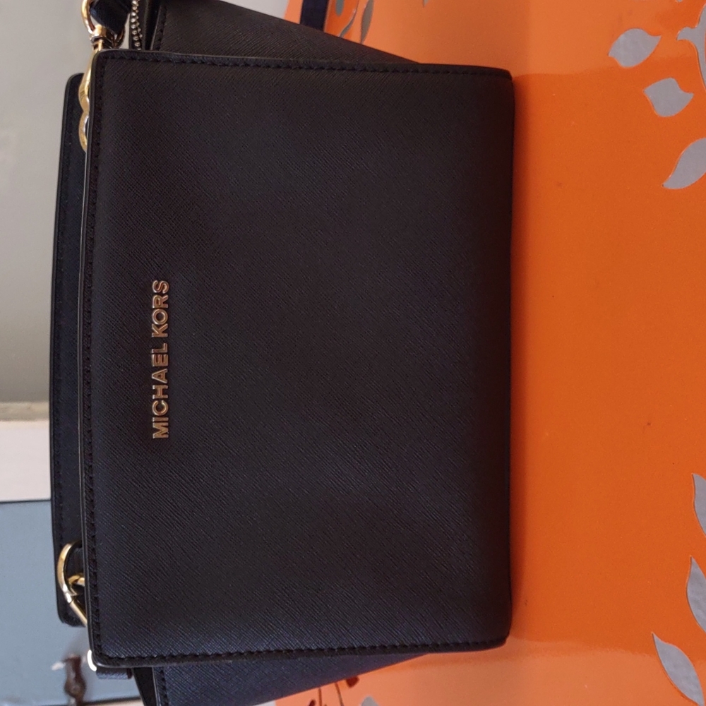 Michael Kors small Selma crossbody